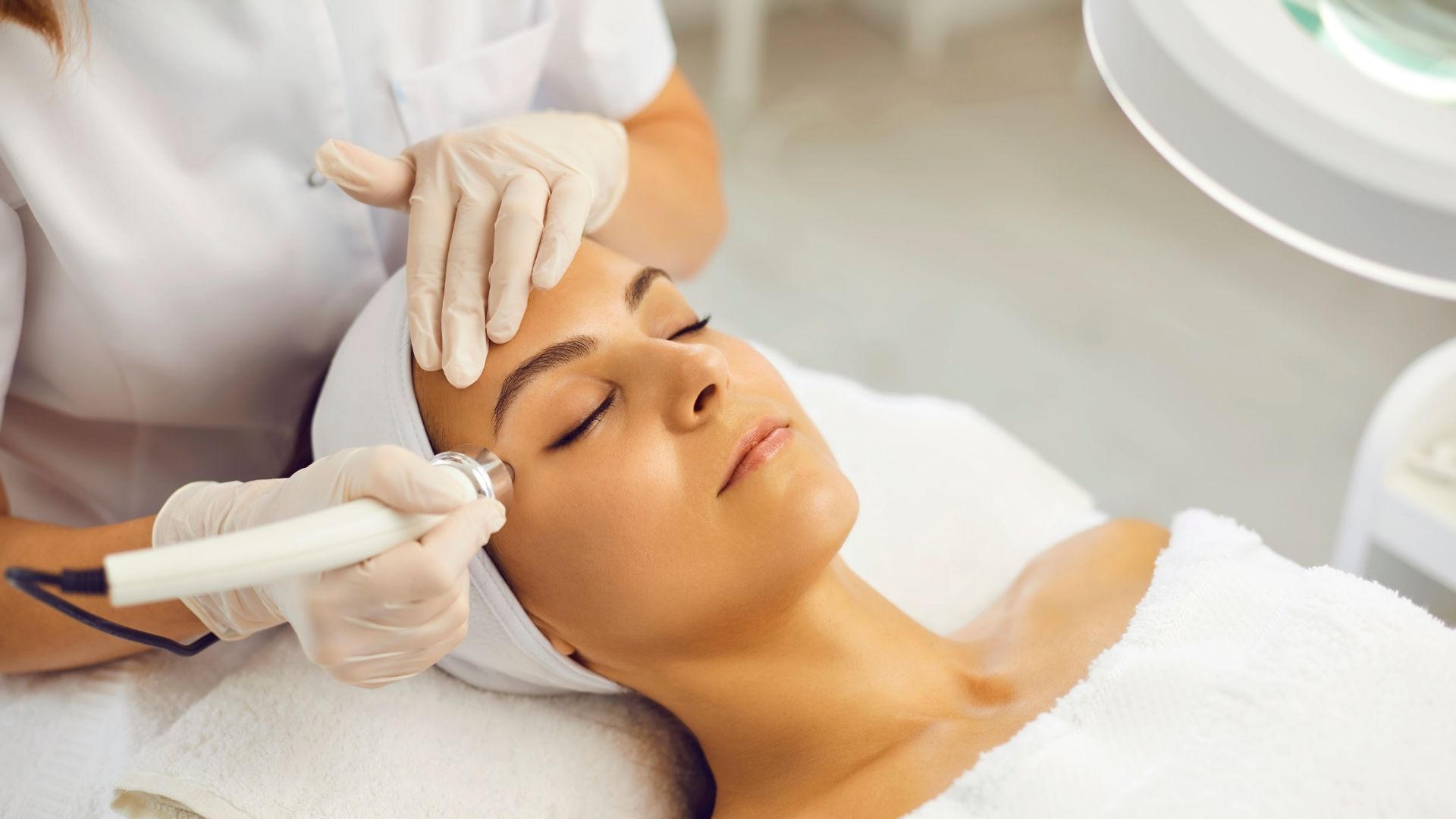 Spring booster kezelés és carbon peeling